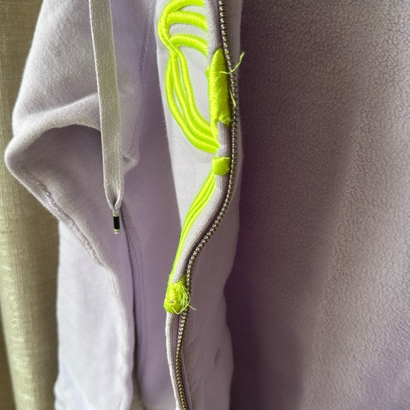 TNA Lilac Zipped Hoodie - Picture 4 of 7